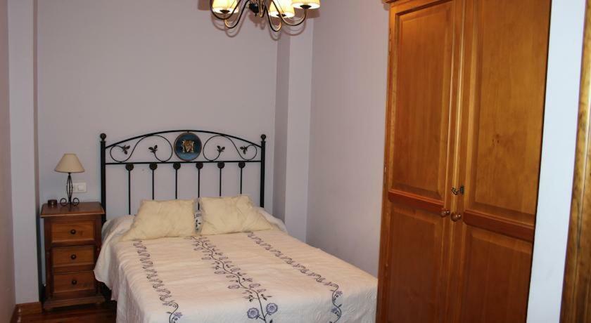 Casa Rural La Fuente Trabanca Esterno foto