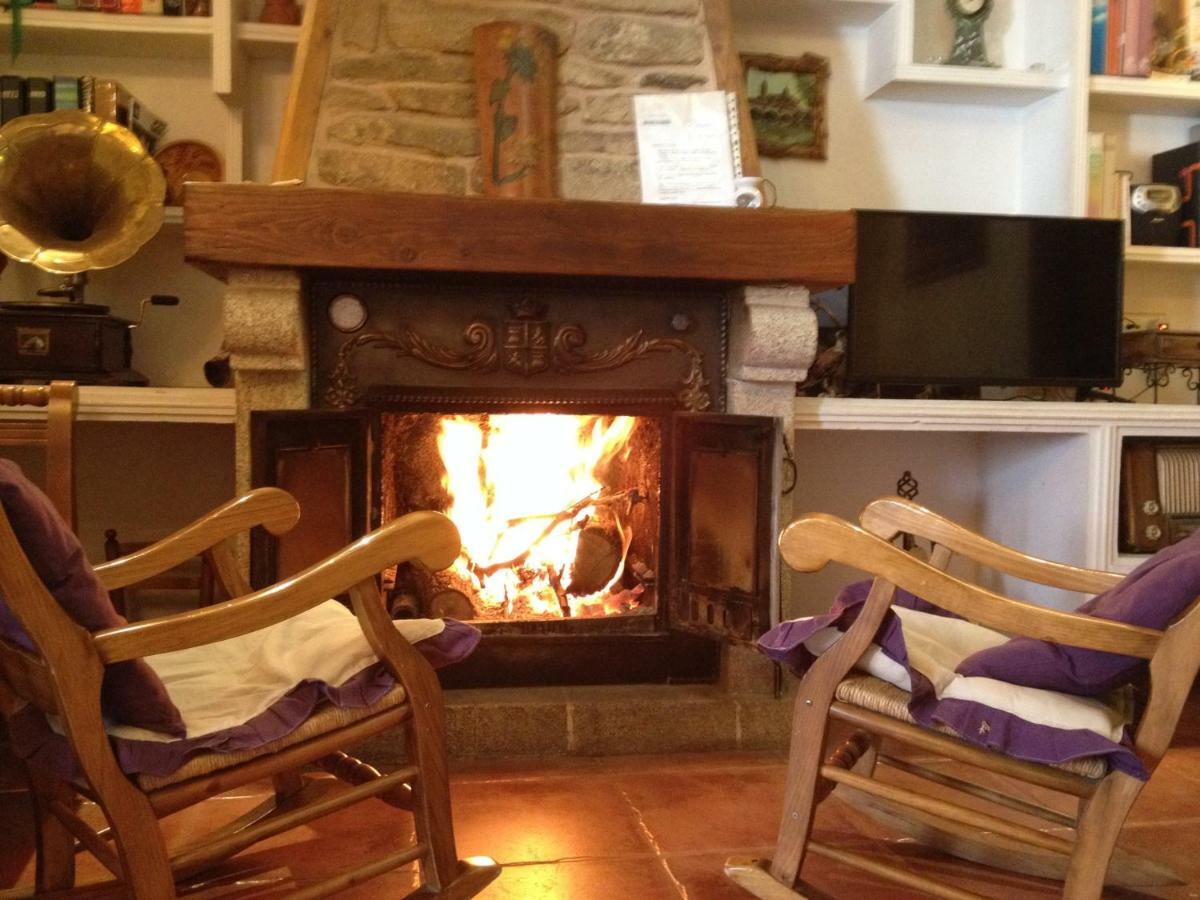 Casa Rural La Fuente Trabanca Esterno foto